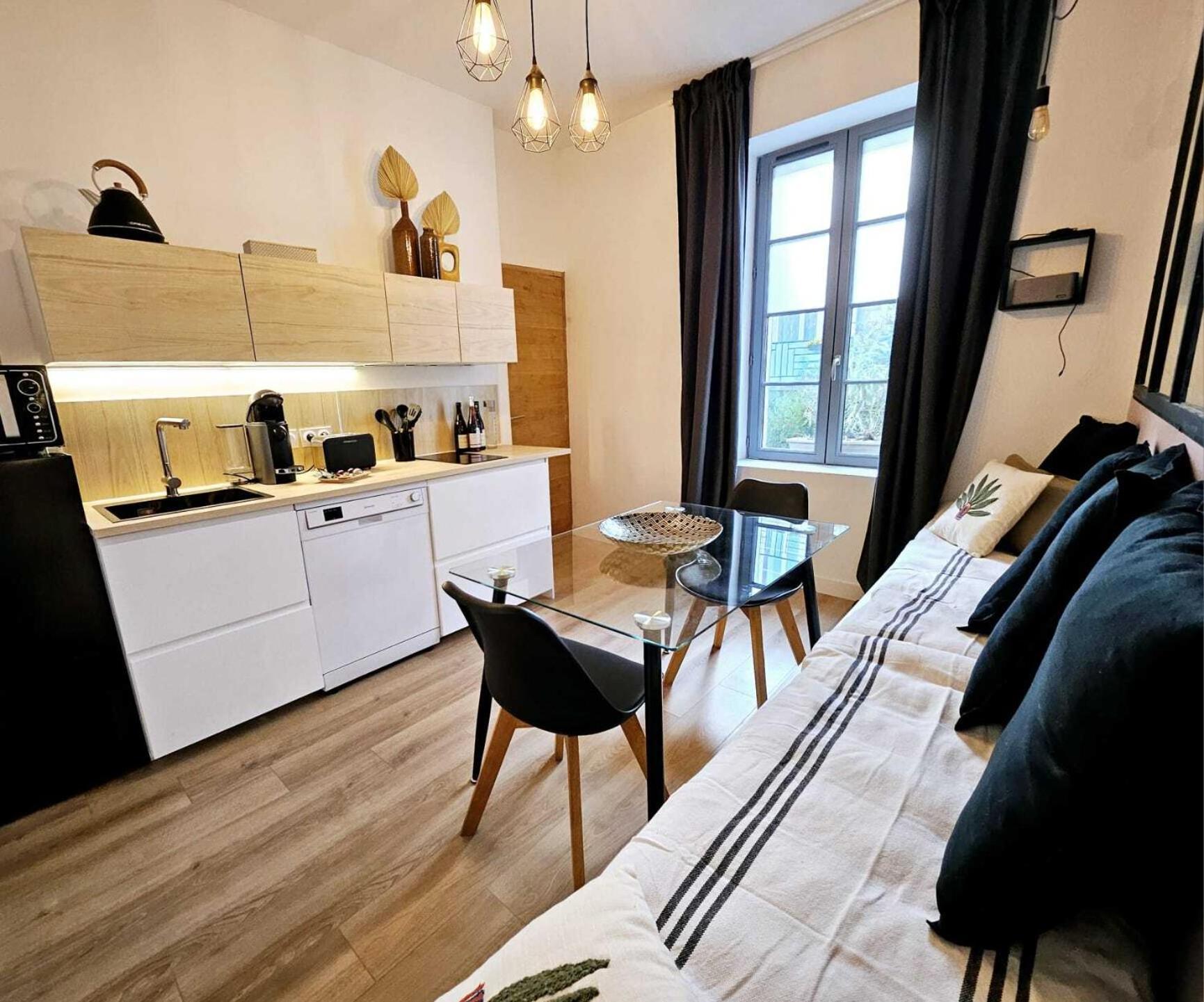 La Maison Grivolas Et Gasthuis 4*